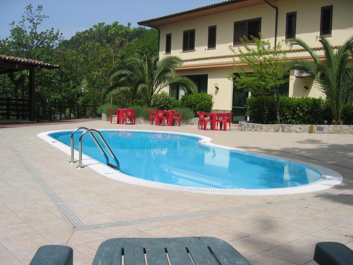 Hotel Chiar Di Luna Laino Borgo Exterior photo